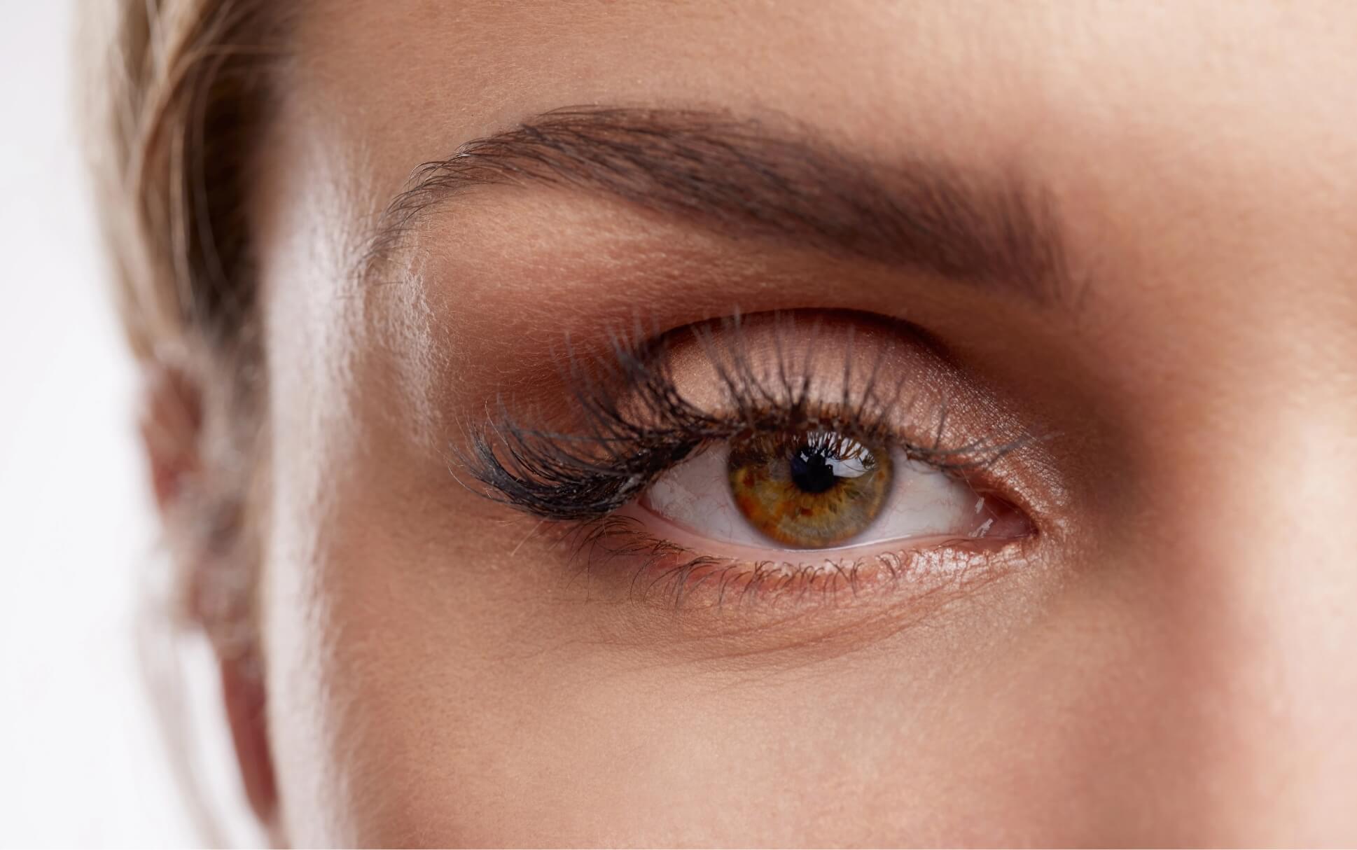 your-skin-is-90-of-your-selfie-cropped-studio-sho-2023-11-27-04-56-48-utc@2x